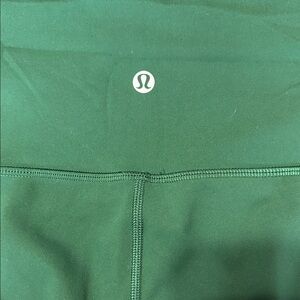 Lululemon Green  Wunder Train High-Rise Tight 25"